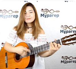 Преподаватель по гитаре